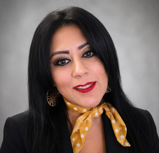 Headshot of Ceci